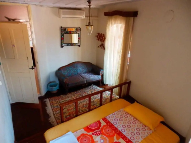 Taksiyarhis Pension