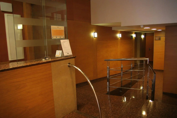 Marina Apartments