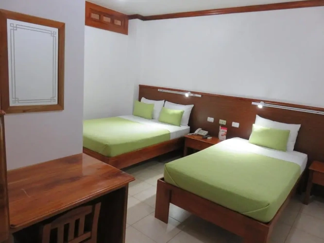 Standard Triple room