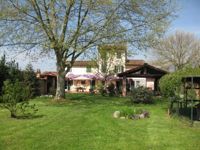 2 Bedrooms Cottage