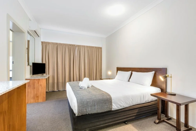 Twin Suite