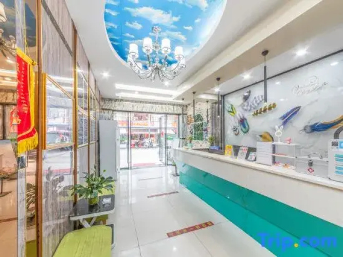 Huating Hotel (Fengzhou)