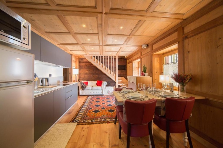 2 Bedrooms Apartment with balcony
