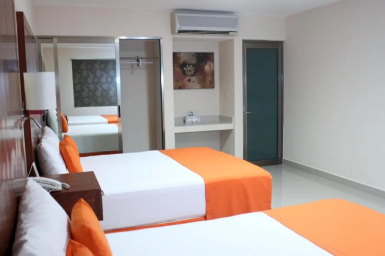 Terracaribe Hotel - In Cancun (Downtown Cancun)