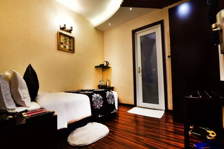 Deluxe Single room