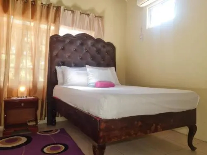 Dancehall Hostel