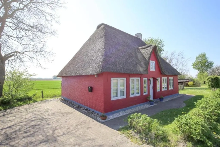 Double Cottage