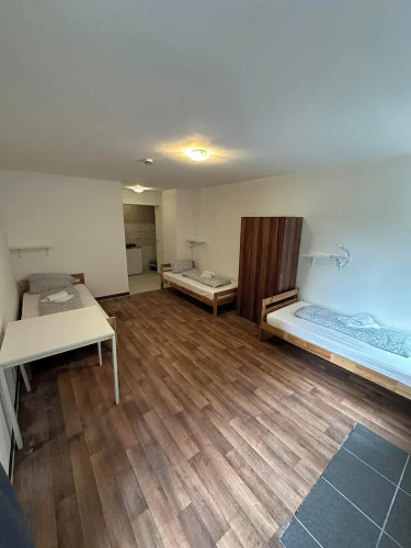 2-Rent Group Hostel Apartments HAN53