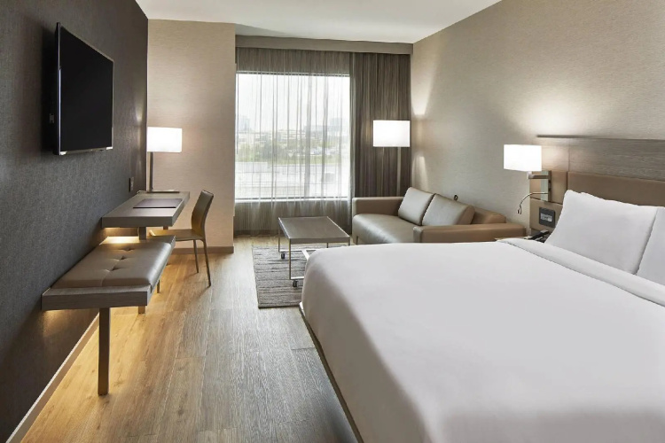 AC Hotel by Marriott Cleveland Beachwood