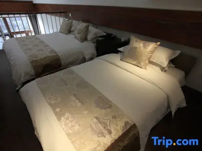 Quadruple Family Apartment