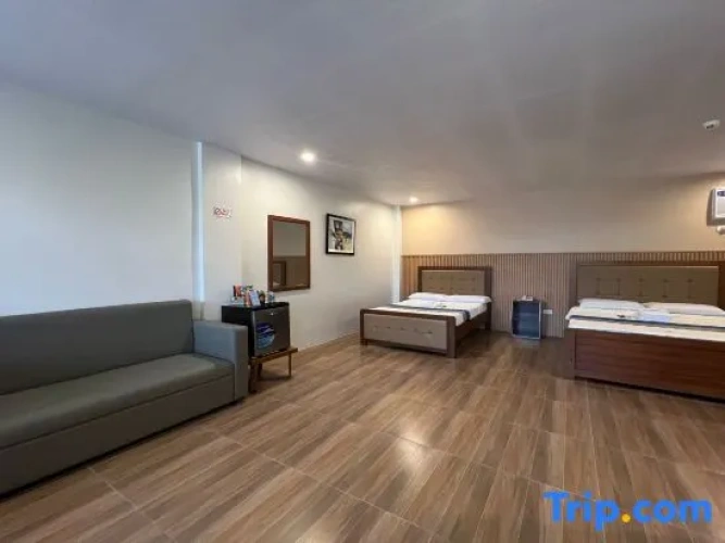 Standard Family room