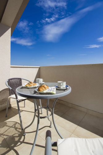 Apartments Gnjidic