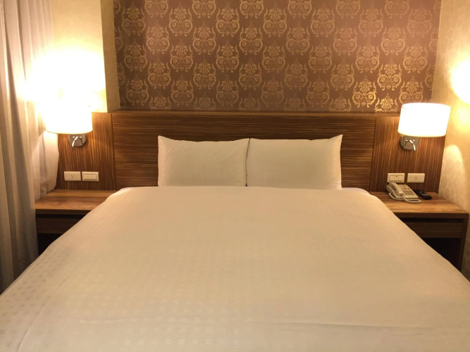 Paris Business Hotel