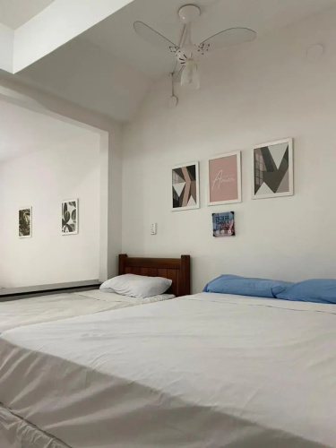 Flat no Farol da Barra 129
