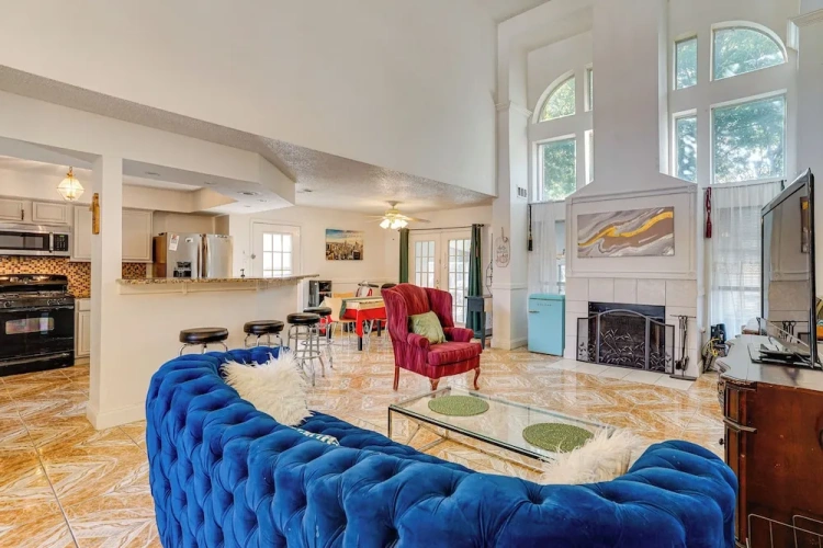 6 Bedrooms Cottage