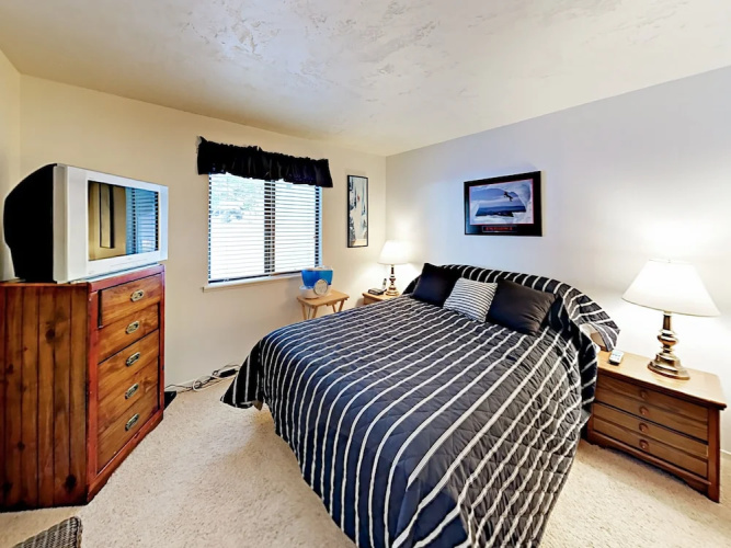 Katherine - 3 Br Townhouse
