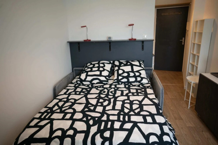 Charming bright studio and design