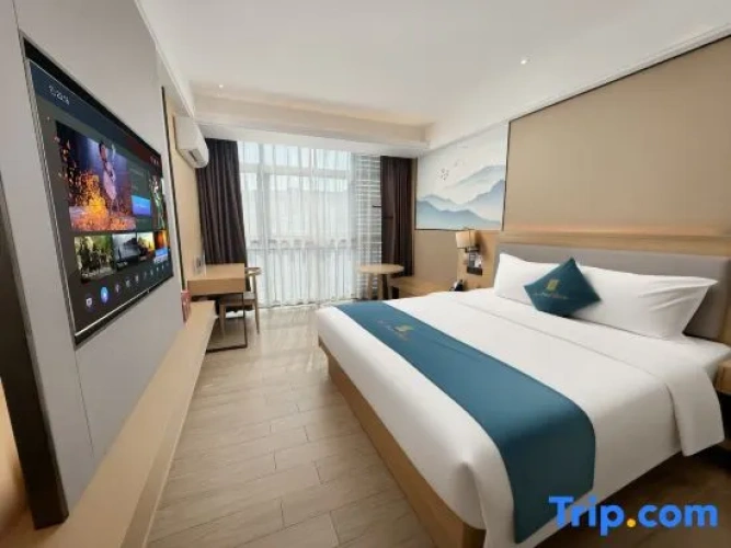 Deluxe Double room with view