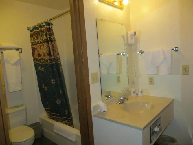 Standard Quadruple room with mountain view