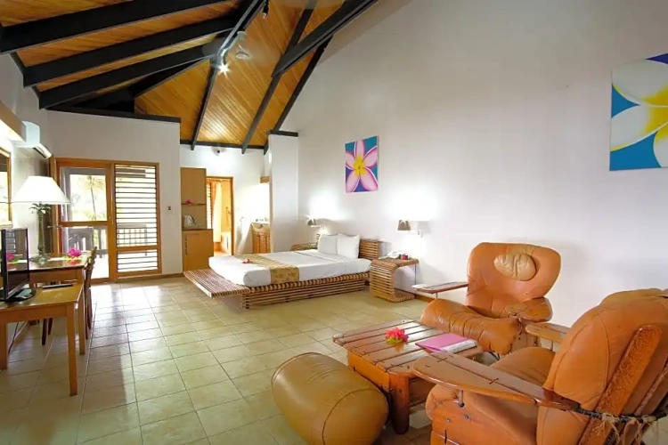 Standard room with balcony and with mountain view
