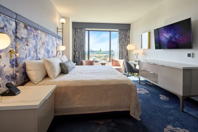 Double room with park view
