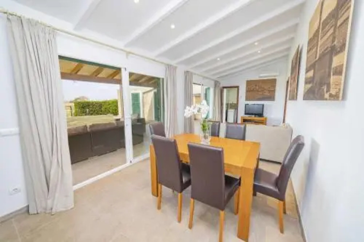 Villa Ambient / Sa Finqueta