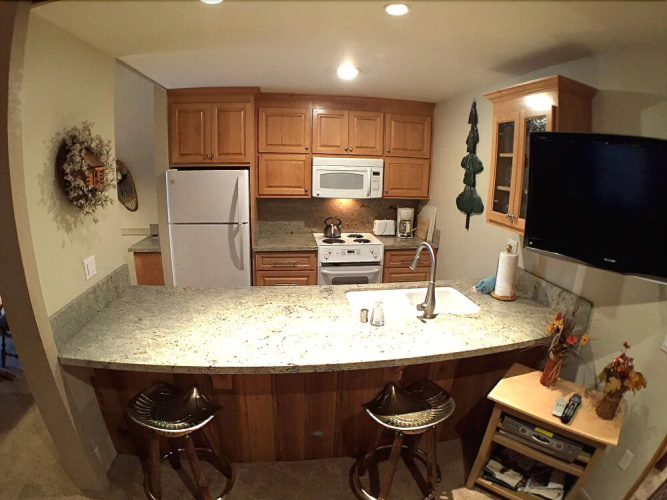 104 Premium Condo