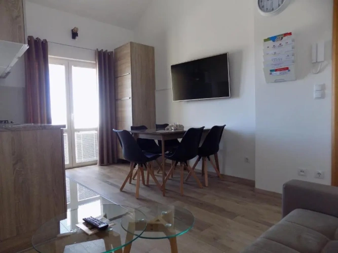 Apartment with sea view