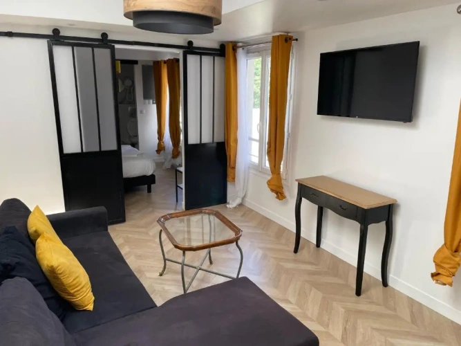 Double Studio