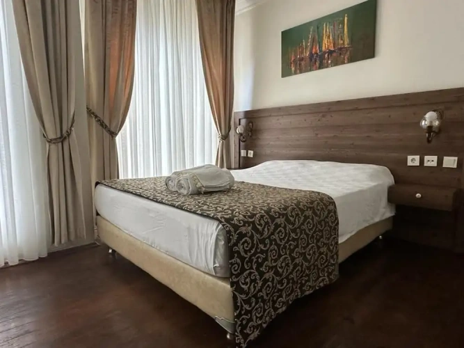 Quadruple Suite