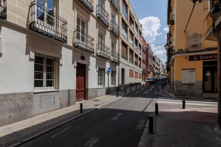 Edmond Vibes Plaza De España Suites - 마드리드