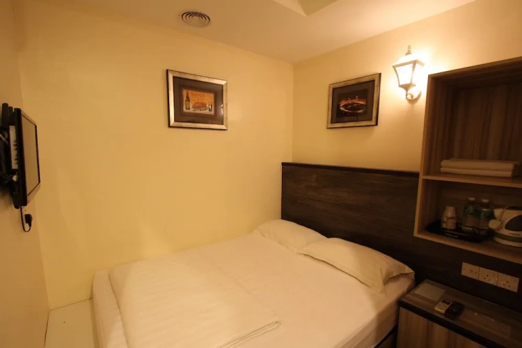 Small Double room