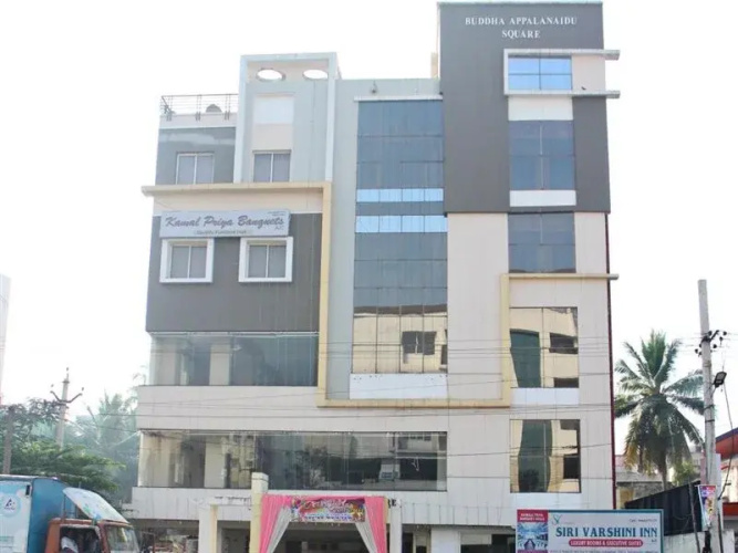 Siri Varshini Inn