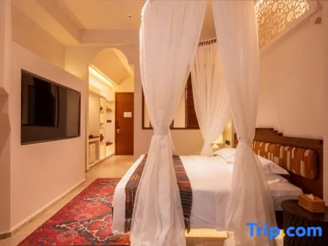 Standard Family Duplex room with city view