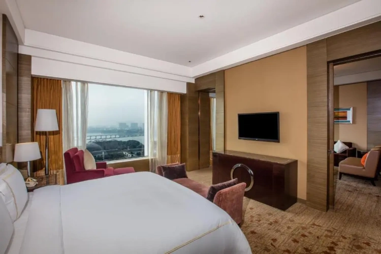 1 Bedroom Double Suite
