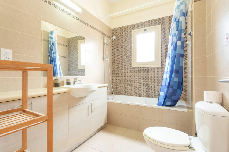 Villa Thalassa Large Private Pool Walk to Beach A C Wifi Car Not Required - 2346