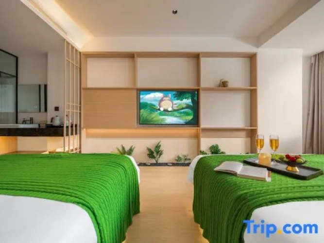 Standard Family room