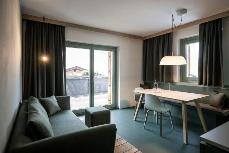 Apartment with mountain view