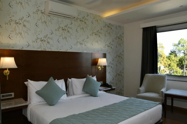 Premium room