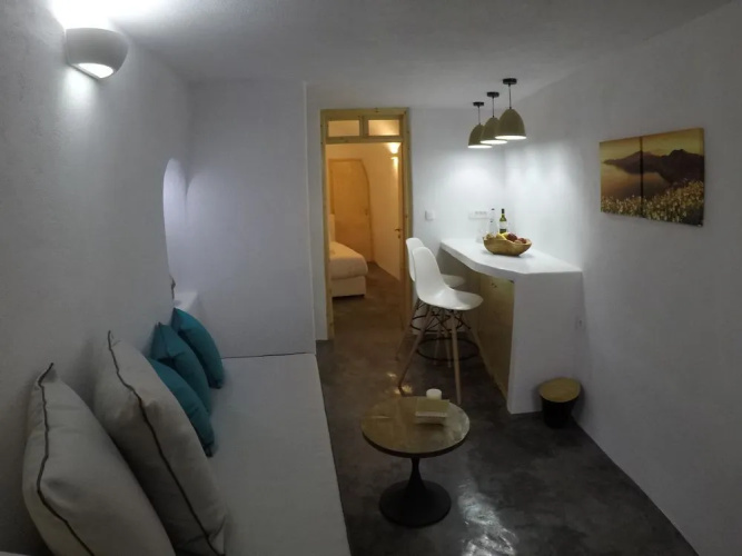 Akron Cliff Suite