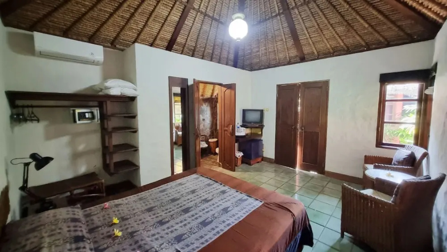 Flash Back Bungalow