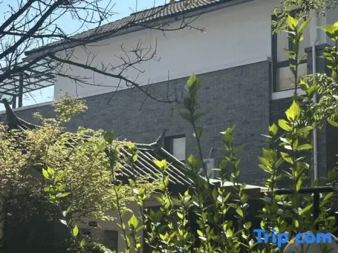 Dali Chuchu Cottage Homestay