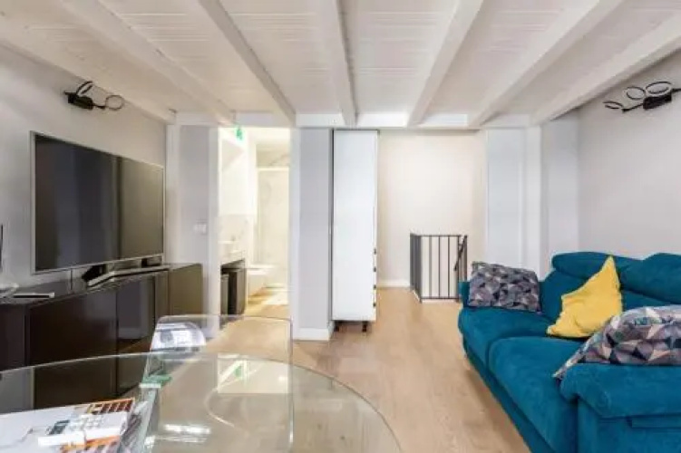 Modern Apt 300Mt From Milano Central Station!