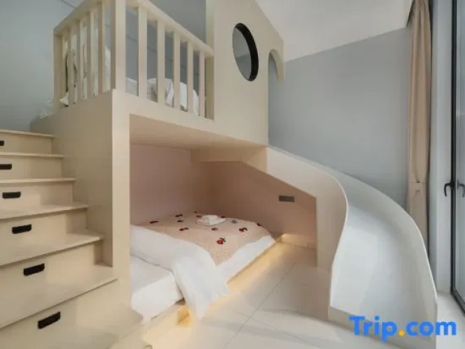 3 Bedrooms Villa
