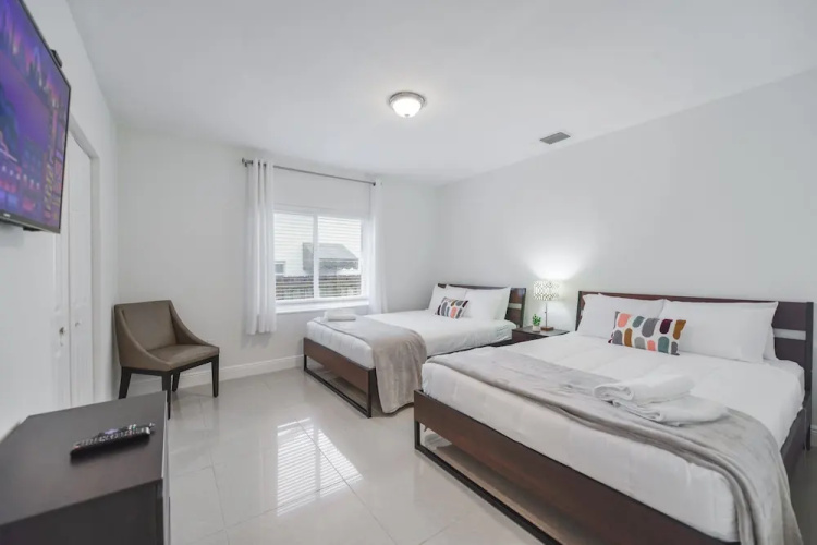 Peaceful Comfort: Comfortable Miami Home