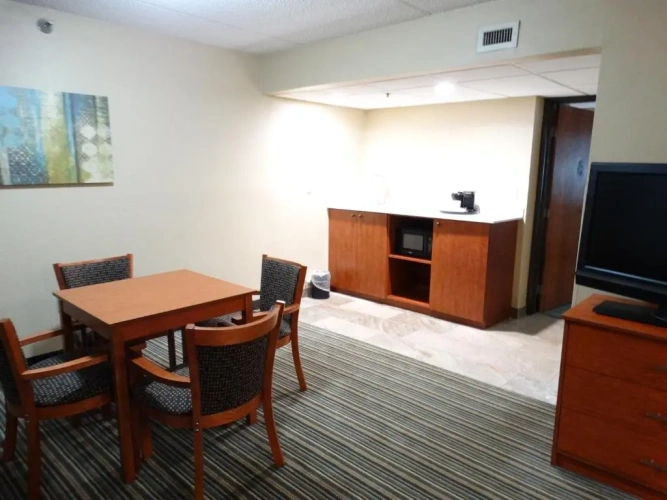 1 Bedroom Double Suite