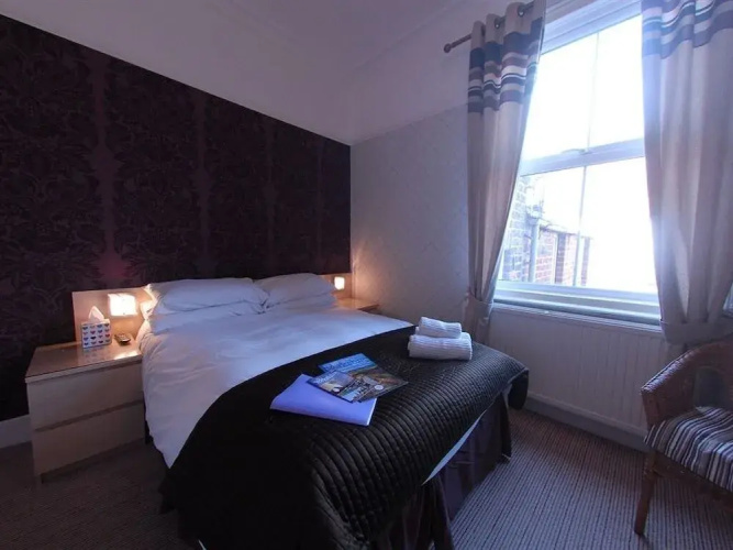 Chiltern Guest House