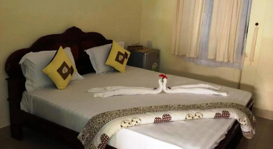Golden Sail Beach Hotel
