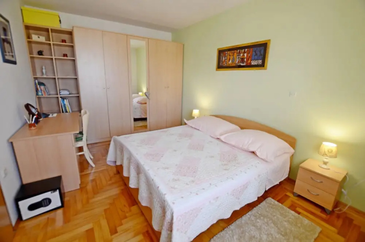Apartment Vedrana