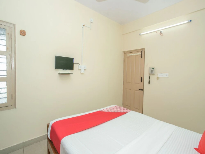 OYO 12776 SV Suites